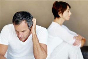 با همسری که عادت به خودارضایی دارد چگونه رفتار کنیم؟