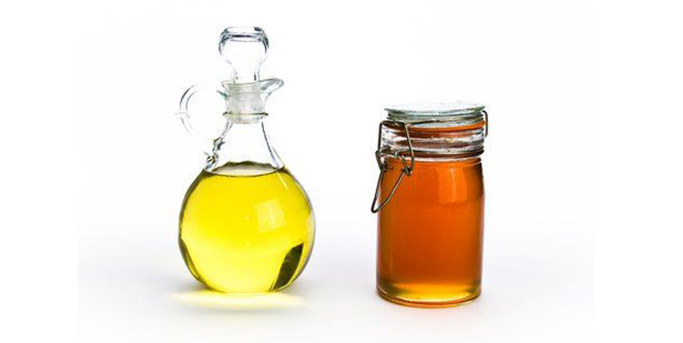 ماسک روغن زیتون و عسل