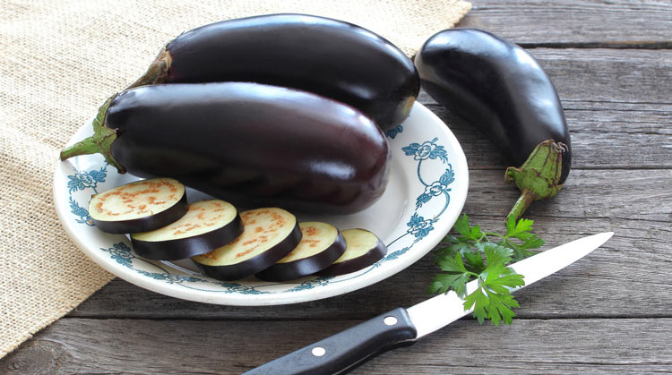 خوردن بادمجان در بارداری