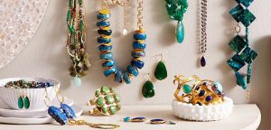 راهکارهای طلایی برای مرتب‌ کردن زیورآلات