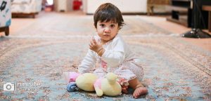 به دهان بردن اشیا در نوزادان را چگونه کنترل کنیم؟