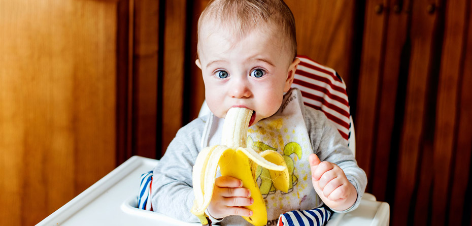 برای غذا دادن به نوزاد این باورها را کنار بگذارید