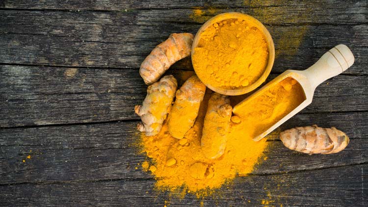 زردچوبه برای لاغری مناسب است