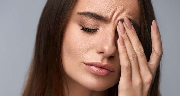 میگرن یک اختلال عصبی است که بیشتر زنان را درگیر می کند