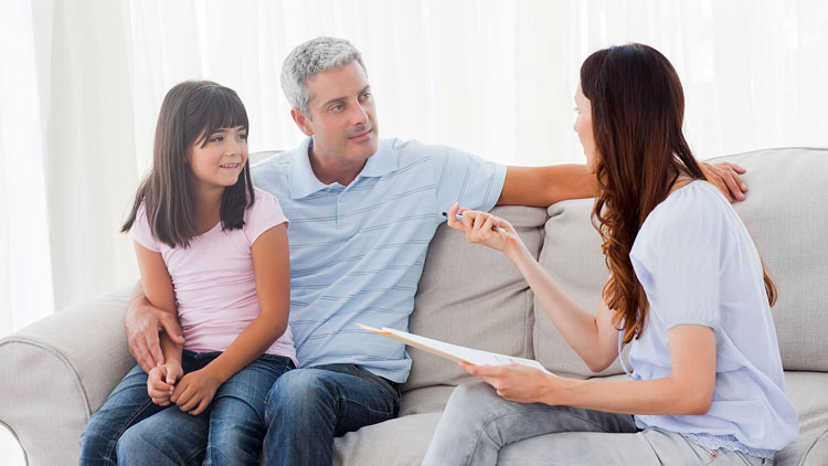 به حرفهای یکدیگر گوش دهید